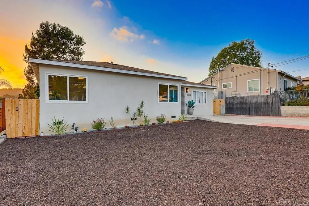 https://cdn.realtyfeed.com/cdn/127/306708225/726129f0b7c2c6ae5ce19030af66c586.webp