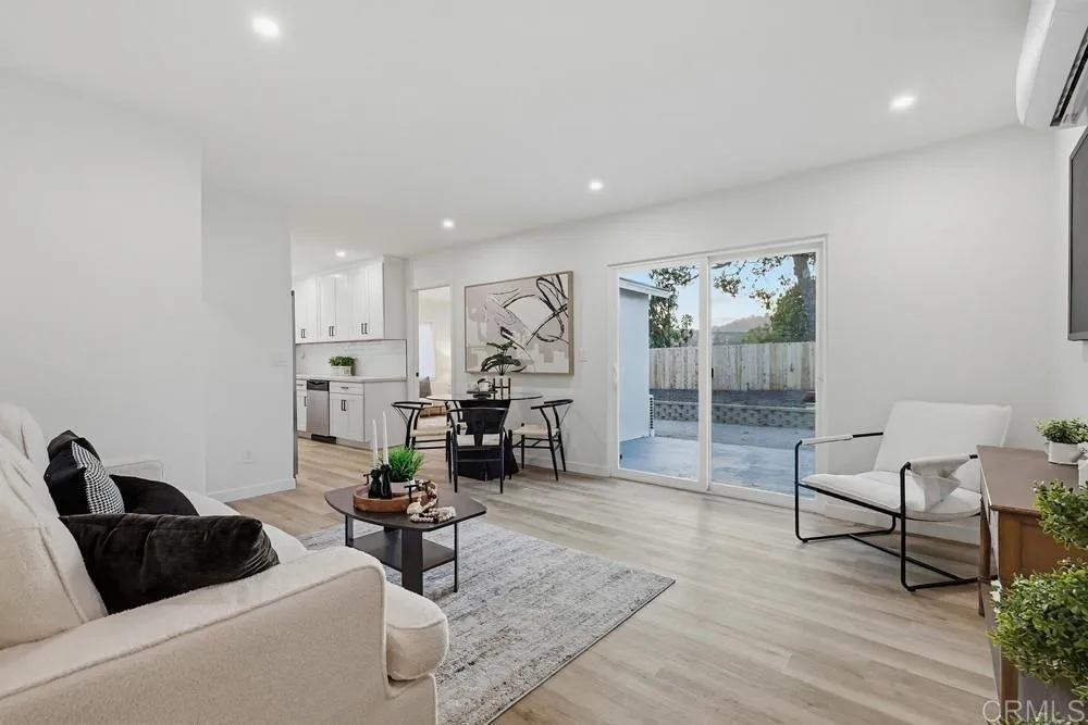 https://cdn.realtyfeed.com/cdn/127/306708225/a0daa09646baab313bd3454032420743.webp
