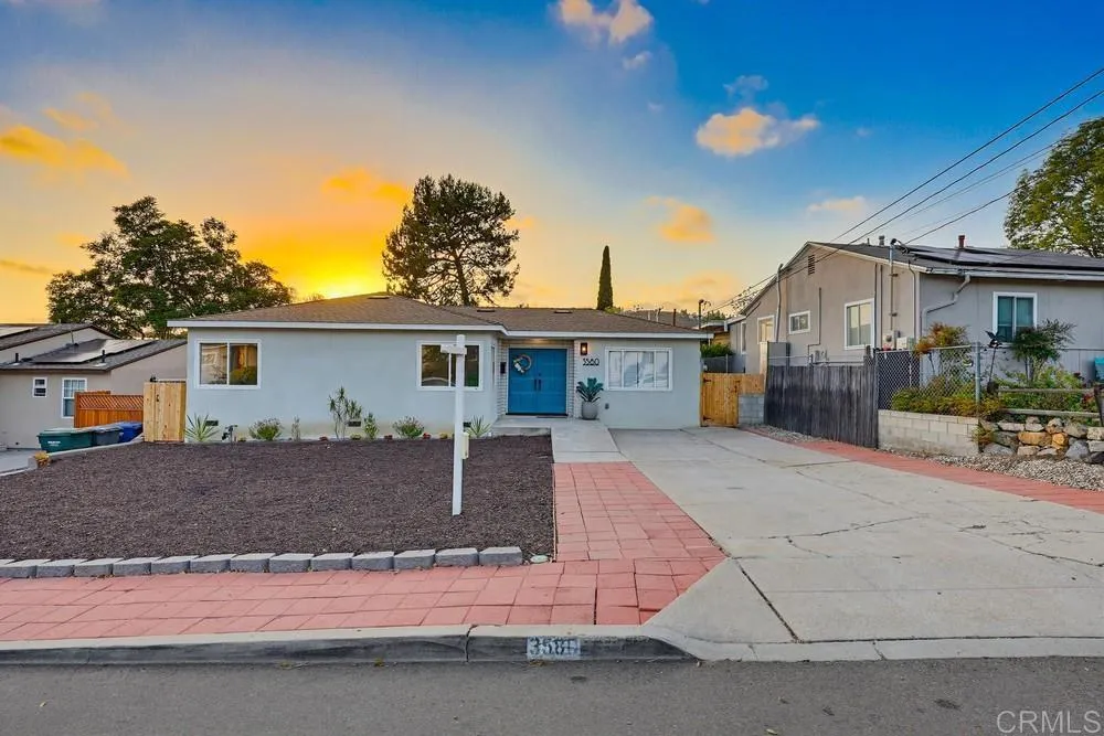 https://cdn.realtyfeed.com/cdn/127/306708225/f881f06e9faa4110fbb838d7426dc111.webp