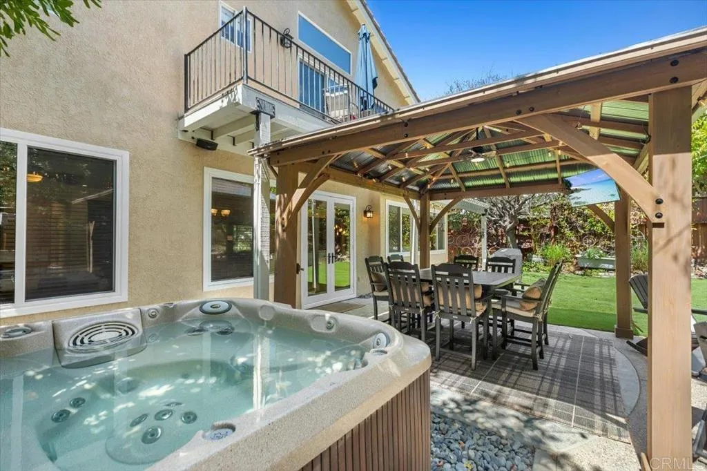 https://cdn.realtyfeed.com/cdn/127/306708231/e0ff4ba6f3034124751b73bcfeac67c9.webp