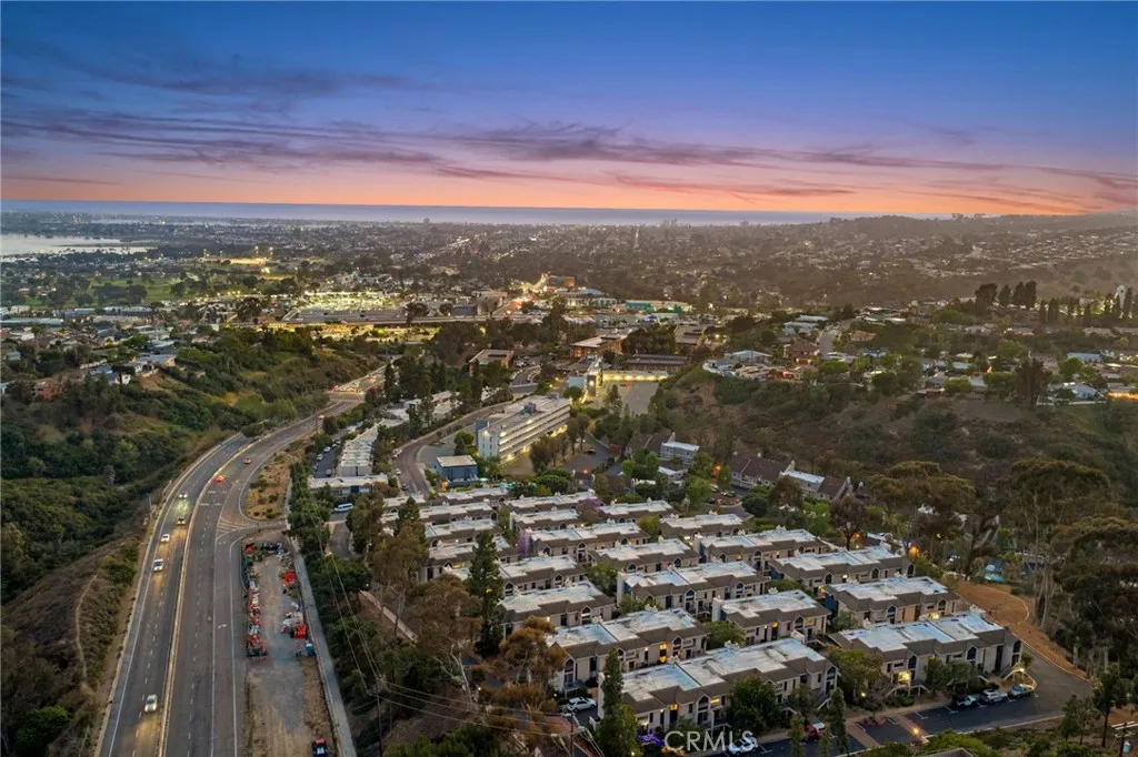 https://cdn.realtyfeed.com/cdn/127/306708289/05c3e1a7a19a7c8e93168d3a9a53b522.webp