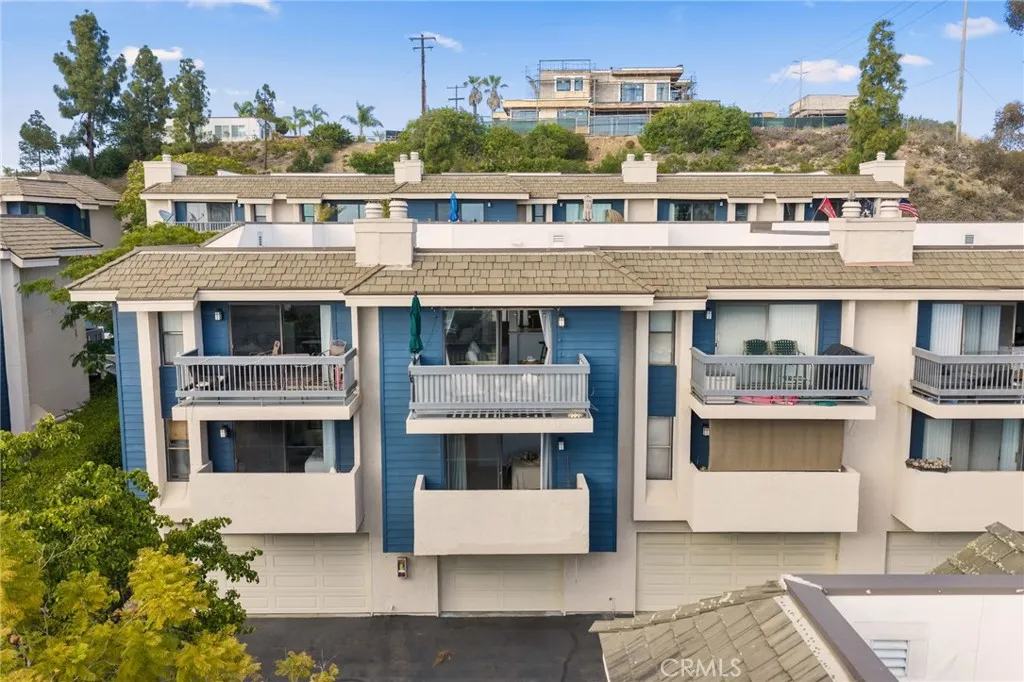https://cdn.realtyfeed.com/cdn/127/306708289/06651c861a1761eab2cfb8754bf4b0b3.webp