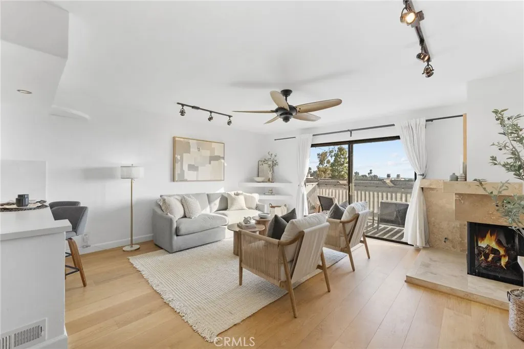 https://cdn.realtyfeed.com/cdn/127/306708289/80f6f2b19e08dd1f909e32540f1154a7.webp