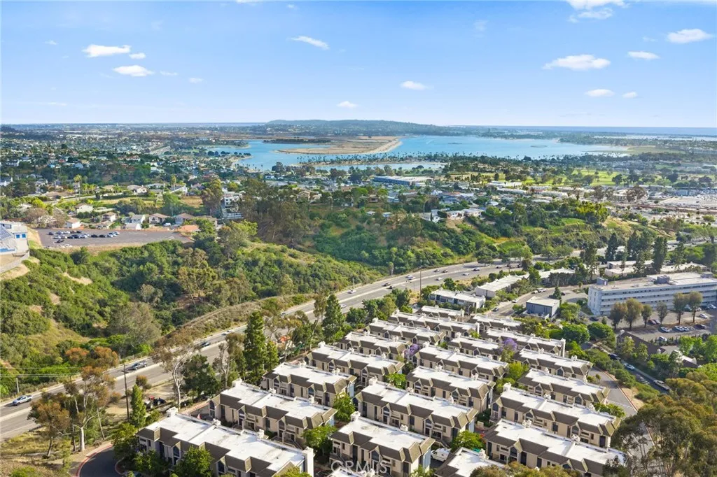 https://cdn.realtyfeed.com/cdn/127/306708289/da337ec794a0274618b3dc34bf0dc168.webp
