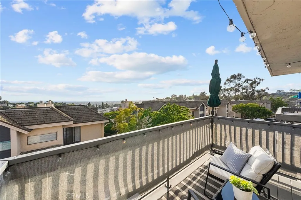 https://cdn.realtyfeed.com/cdn/127/306708289/dccf46456a6135f9cc30cf1c1802cab9.webp