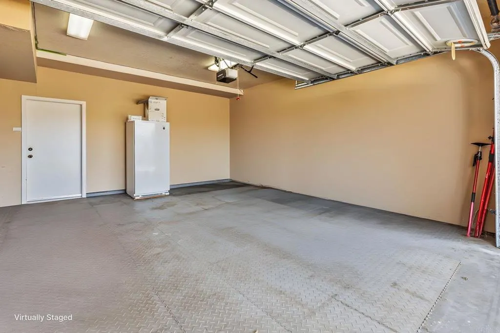 https://cdn.realtyfeed.com/cdn/127/306708337/9b6144768df4d81fe0222e85a9724996.webp