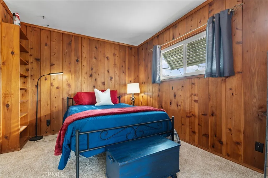 https://cdn.realtyfeed.com/cdn/127/306708419/b293dcf3bf3840718e5c7aa9c92eb6d2.webp