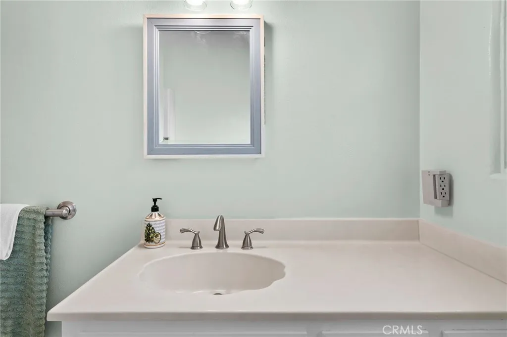 https://cdn.realtyfeed.com/cdn/127/306708419/def2c874ffbab7c49ea2a5fb9c72e548.webp