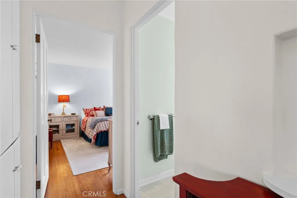 https://cdn.realtyfeed.com/cdn/127/306708419/f15bfeda344f7d174a90efd69ebf2421.webp