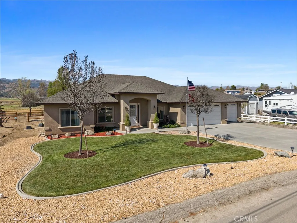 Tehachapi, CA 93561