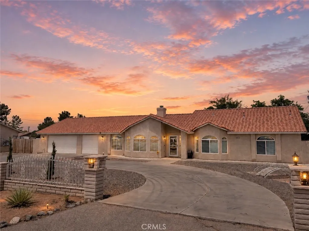Apple Valley, CA 92307