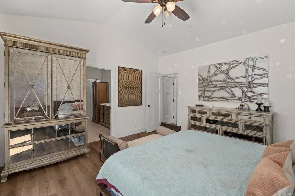 https://cdn.realtyfeed.com/cdn/127/306708469/184e47af00d98fb6e03afea989b5a1b4.webp