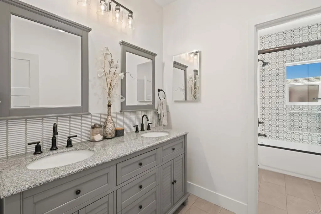 https://cdn.realtyfeed.com/cdn/127/306708469/3e0f2cee647eea0934d2ae8be0db4027.webp