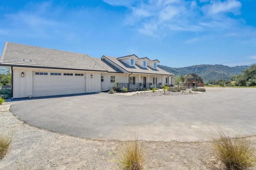 https://cdn.realtyfeed.com/cdn/127/306708469/47d35a59e8e213b864c67b3fdac350bf.webp