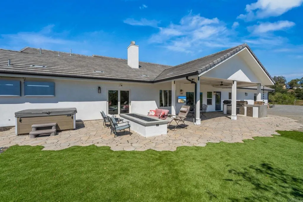https://cdn.realtyfeed.com/cdn/127/306708469/faea55b622e32ce6e02164d1a6ff8c98.webp