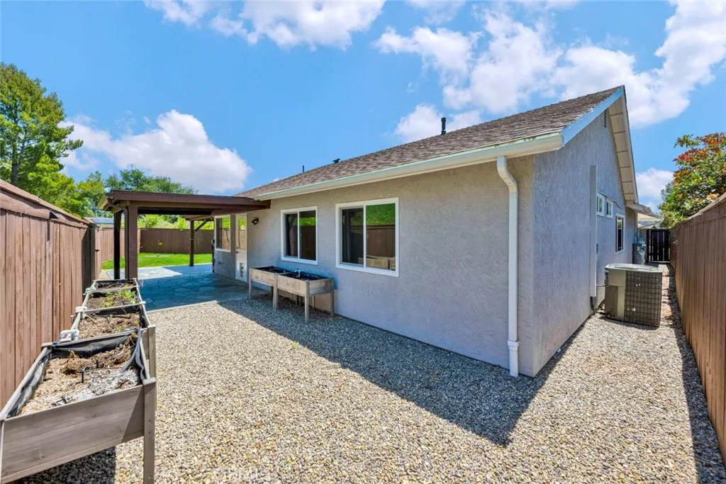 https://cdn.realtyfeed.com/cdn/127/306708485/552fe202ab116c0894b939082410ced7.webp
