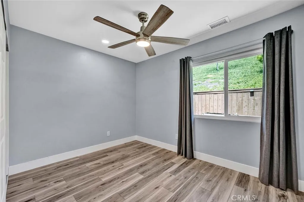 https://cdn.realtyfeed.com/cdn/127/306708485/74bf08f573b12d2e6f6d1e058f88f21e.webp
