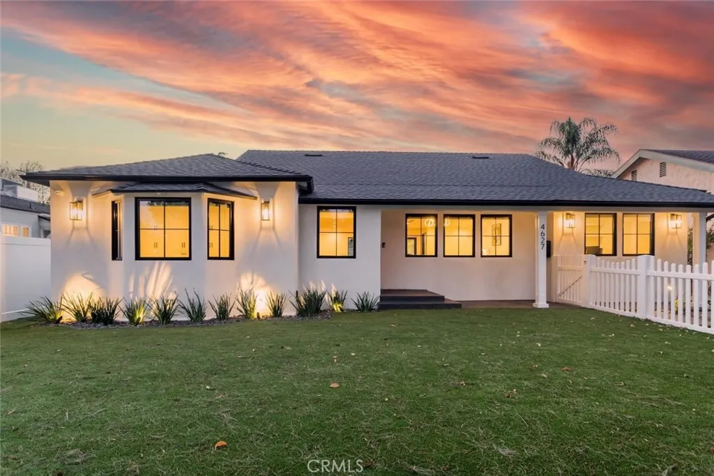 Sherman Oaks, CA 91423