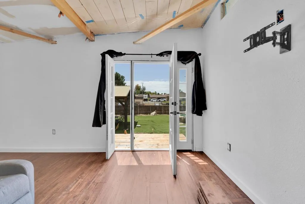 https://cdn.realtyfeed.com/cdn/127/306708596/2a2fc2c50857c74b3d0f4ca539043009.webp