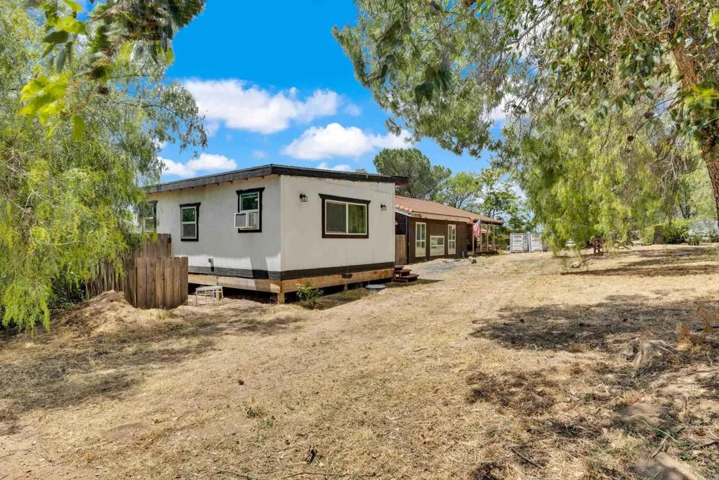https://cdn.realtyfeed.com/cdn/127/306708596/6611b236af12c9a468b4b7be727b6444.webp