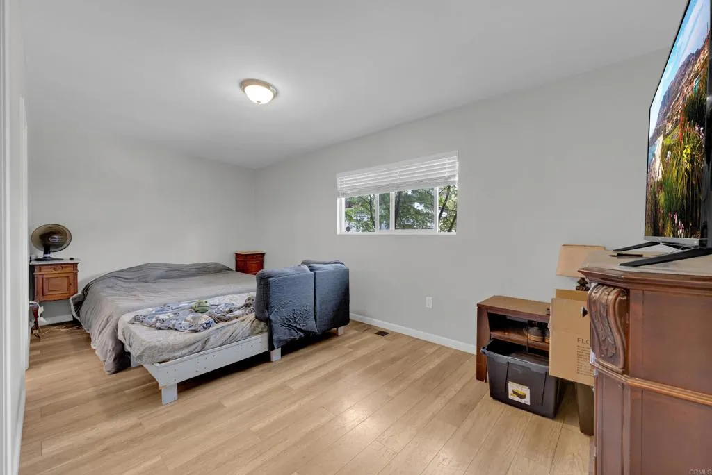 https://cdn.realtyfeed.com/cdn/127/306708596/898ac9b676245a92c43feacea93b7f22.webp