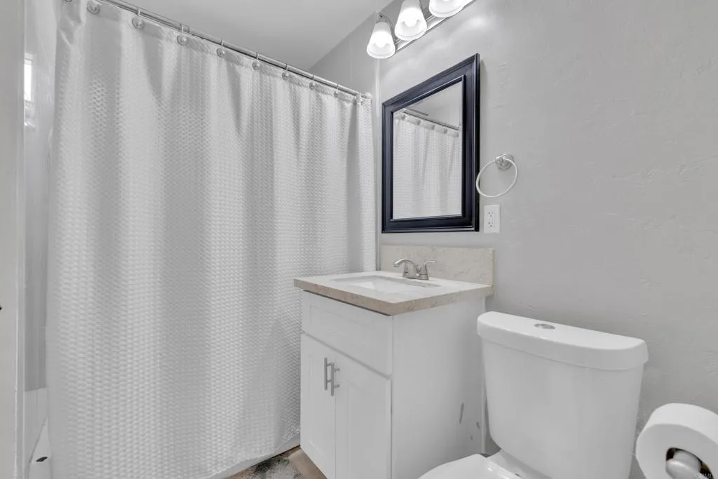 https://cdn.realtyfeed.com/cdn/127/306708596/c35fe333541e4554642781b242a175e0.webp