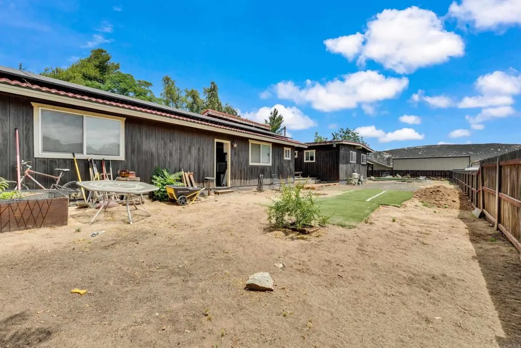 https://cdn.realtyfeed.com/cdn/127/306708596/e6ddf0197ec6185960df2d2d9b3f6bdc.webp