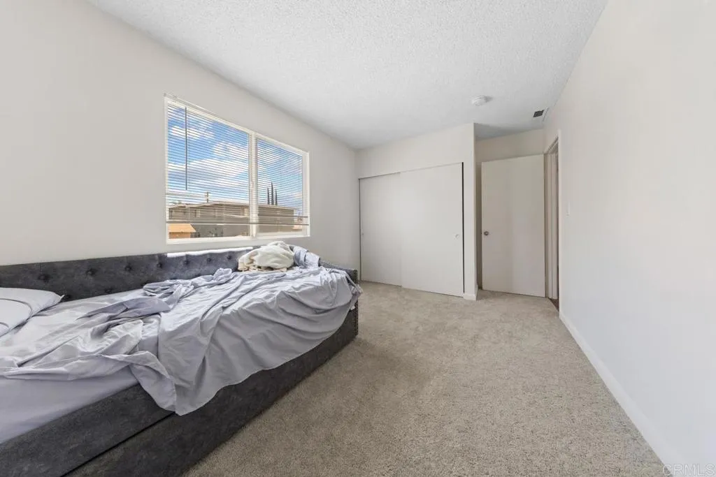 https://cdn.realtyfeed.com/cdn/127/306708607/2e898c671ebbe9bbd7cfdd0a0cf46b45.webp