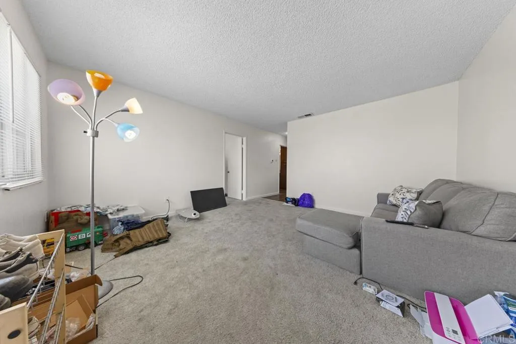 https://cdn.realtyfeed.com/cdn/127/306708607/d42ac6996be8ddb8bf8a033253b70bac.webp