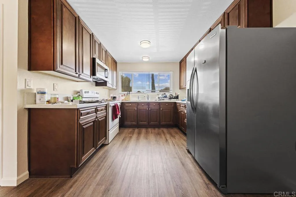 https://cdn.realtyfeed.com/cdn/127/306708607/f805acecf864d2f633dff25e37a669af.webp