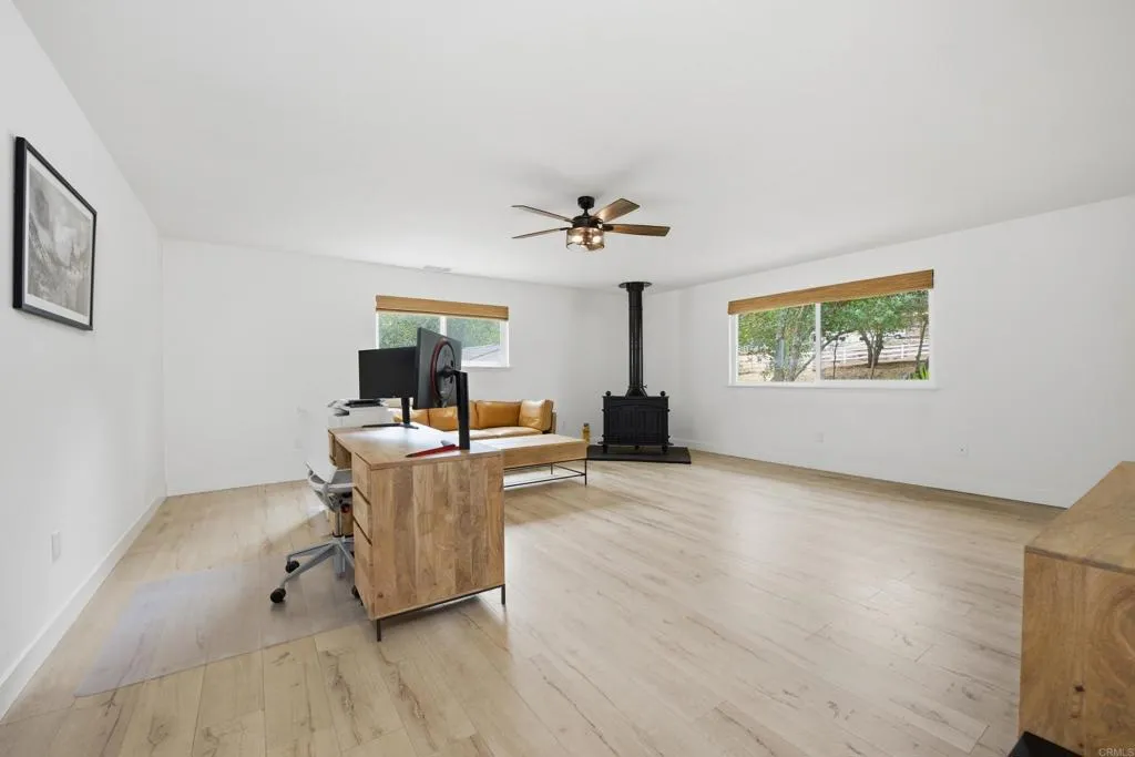 https://cdn.realtyfeed.com/cdn/127/306708641/7f0e3e399a22476205b796cebe363478.webp