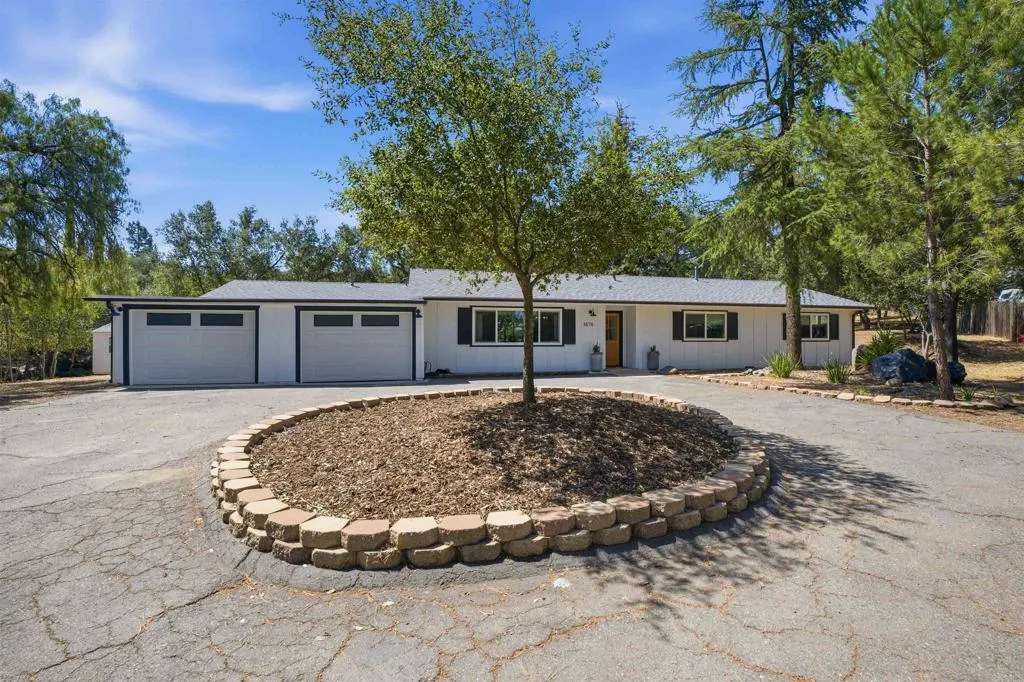 https://cdn.realtyfeed.com/cdn/127/306708641/a9e0d4d09994b43d696264c04be18f1c.webp