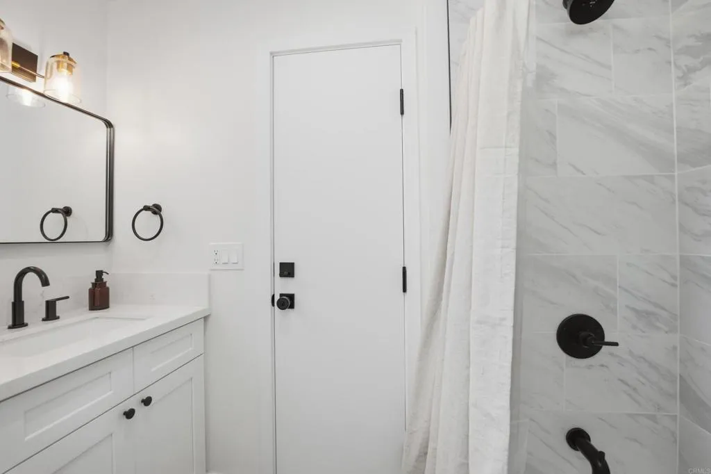 https://cdn.realtyfeed.com/cdn/127/306708641/faa0b51bf3b7677065ed25a8495eb1c5.webp