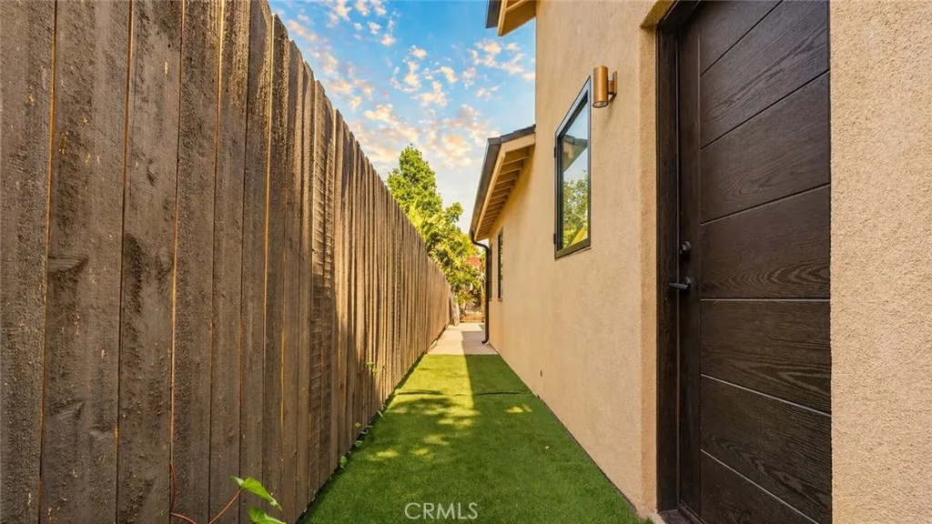 Encino, CA 91316