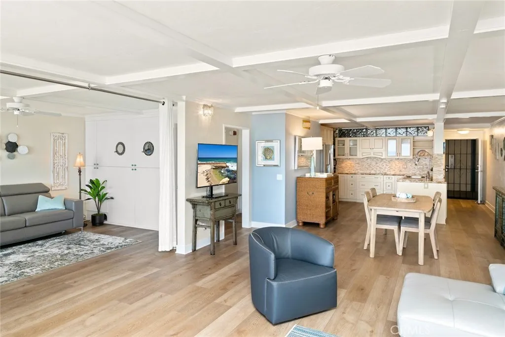 Photo #4: OC26086648 Listing: Photo #4