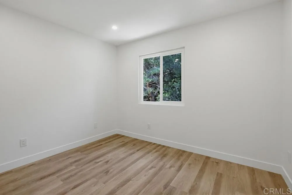 https://cdn.realtyfeed.com/cdn/127/306708767/21ef8f3f02044140f78faede6ec8eab4.webp