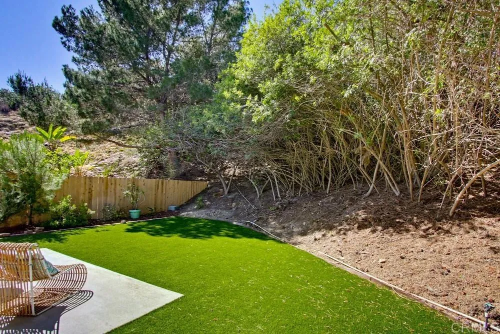 https://cdn.realtyfeed.com/cdn/127/306708767/4cafaa616675e7e2f76e28ca75c35ea8.webp