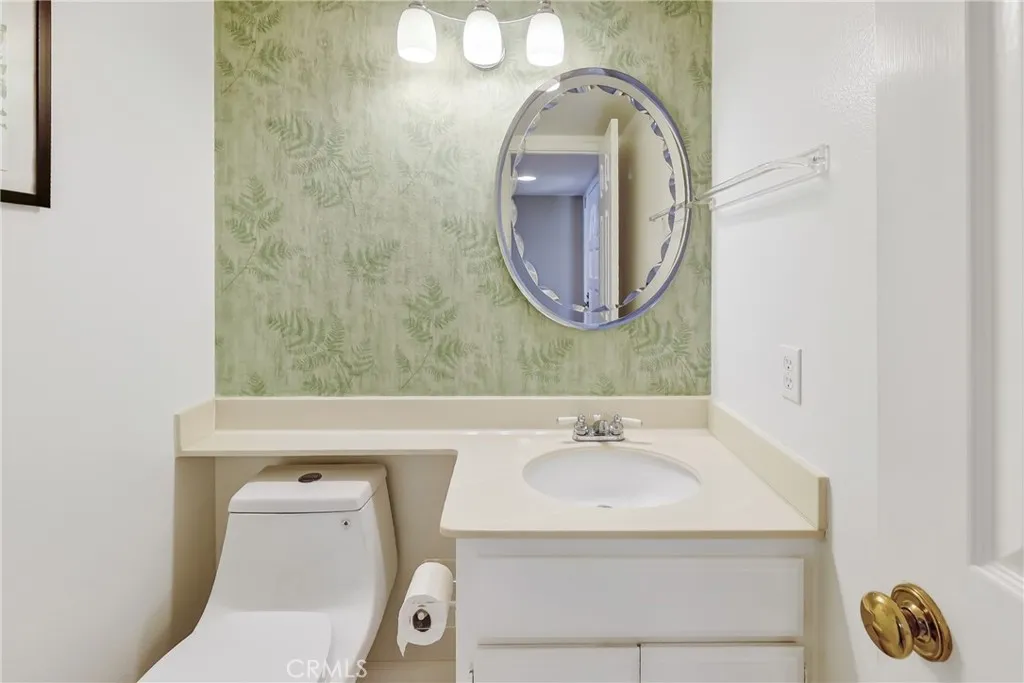 512 Hollydale, Anaheim, CA, 92808