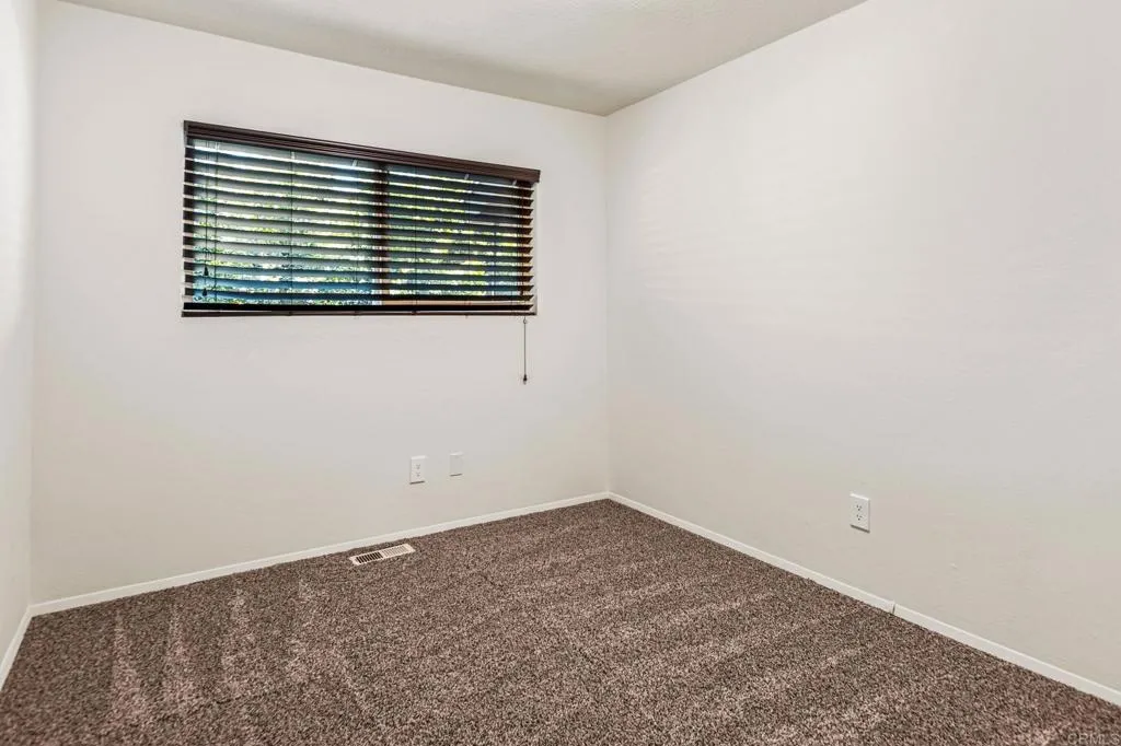 https://cdn.realtyfeed.com/cdn/127/306708792/156620aefbf702d5b324686b6ce7f126.webp
