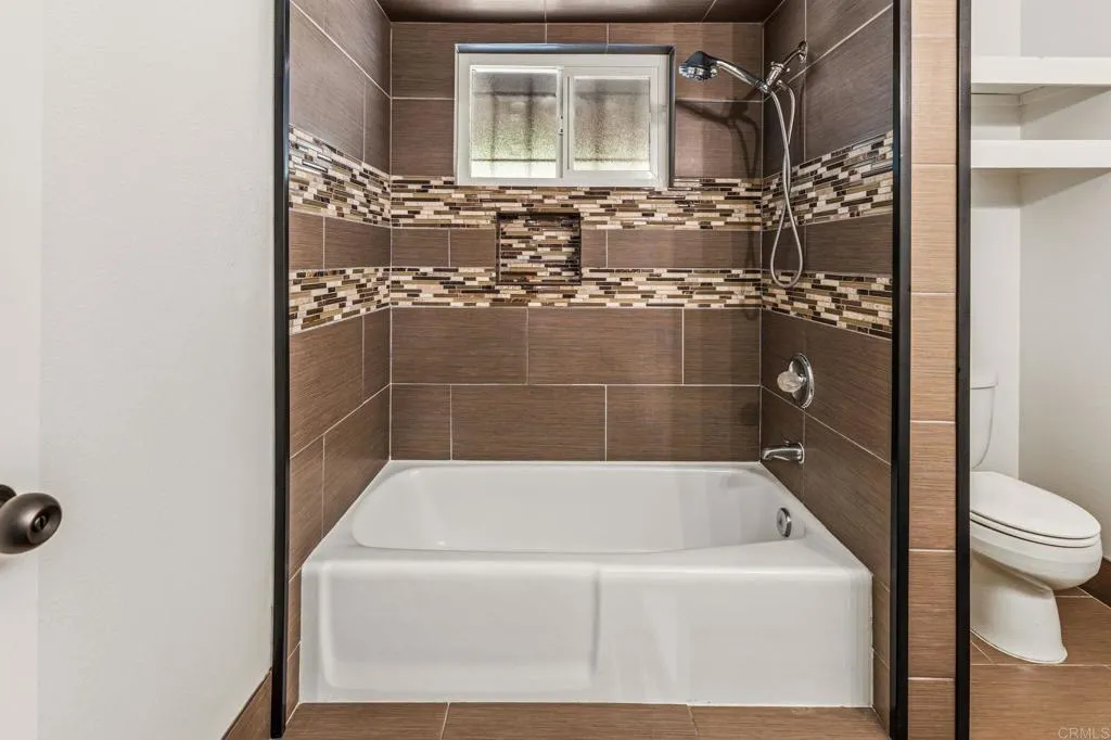 https://cdn.realtyfeed.com/cdn/127/306708792/60df1360df4c7b394daeb38b9a525a51.webp