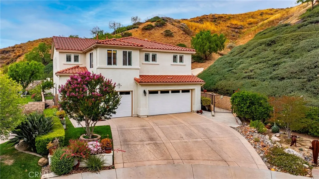 Saugus, CA 91390