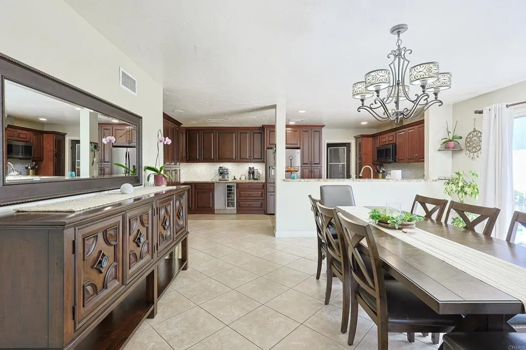 https://cdn.realtyfeed.com/cdn/127/306708799/bcac0d6ba460aa1af615c343de3cd40a.webp