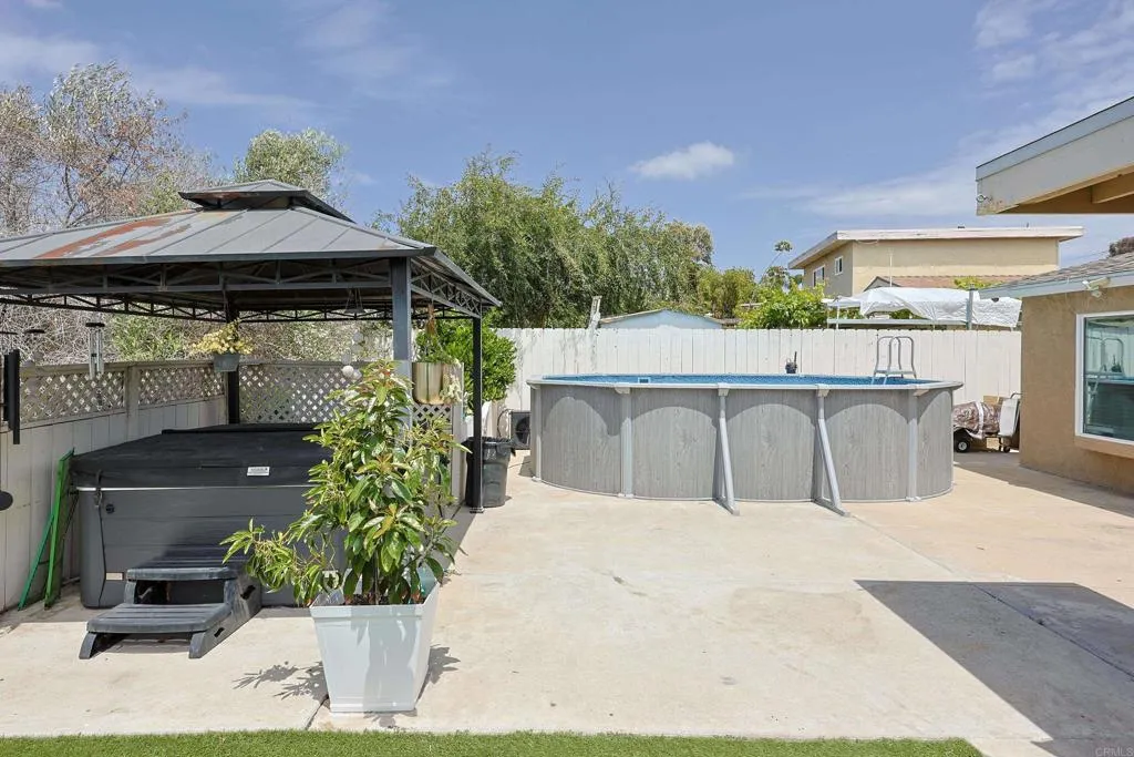 https://cdn.realtyfeed.com/cdn/127/306708799/e00636f57c732313e1ccd0cb7970d9bd.webp