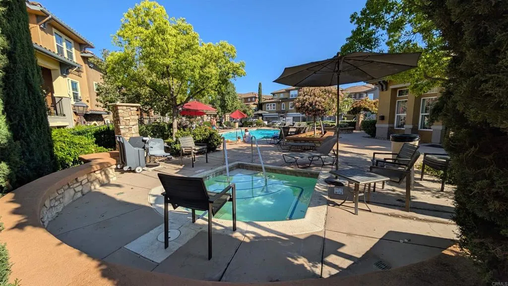 https://cdn.realtyfeed.com/cdn/127/306708804/736bac36b899a1f3cd45c5bce199c8f2.webp