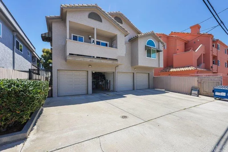 https://cdn.realtyfeed.com/cdn/127/306708831/9d71d3b57e3945cab7f9aa9ed596f644.webp
