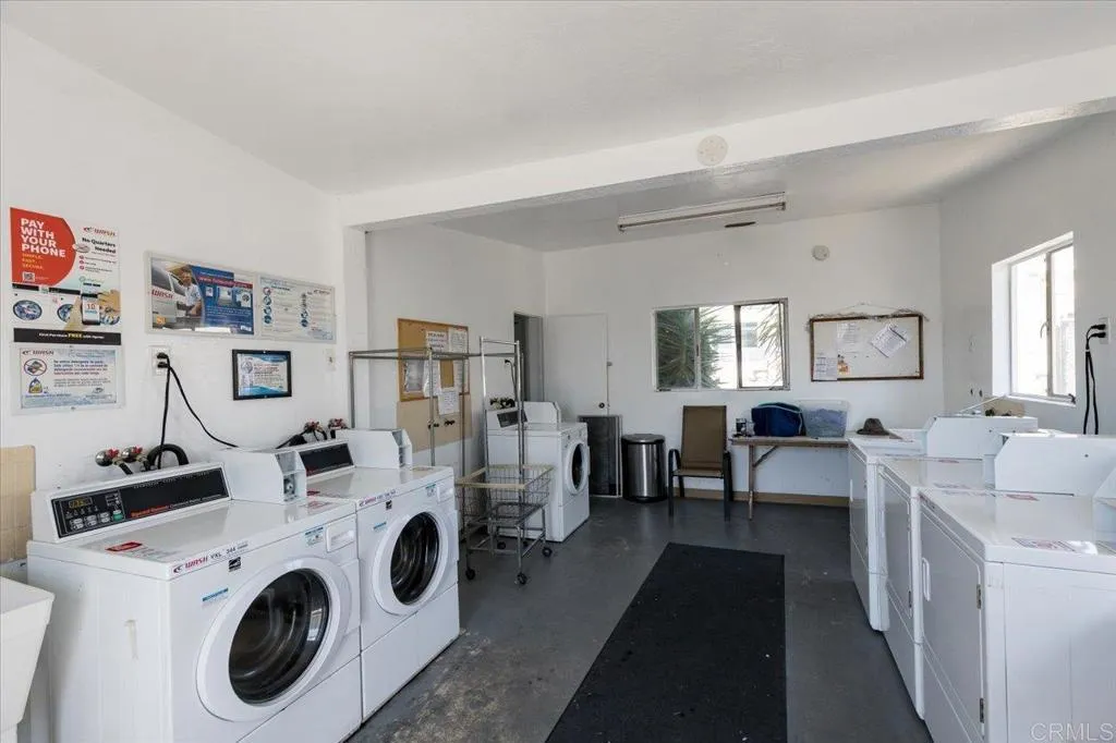 https://cdn.realtyfeed.com/cdn/127/306708846/000e0fab093f0937ce1a3509f8c64870.webp