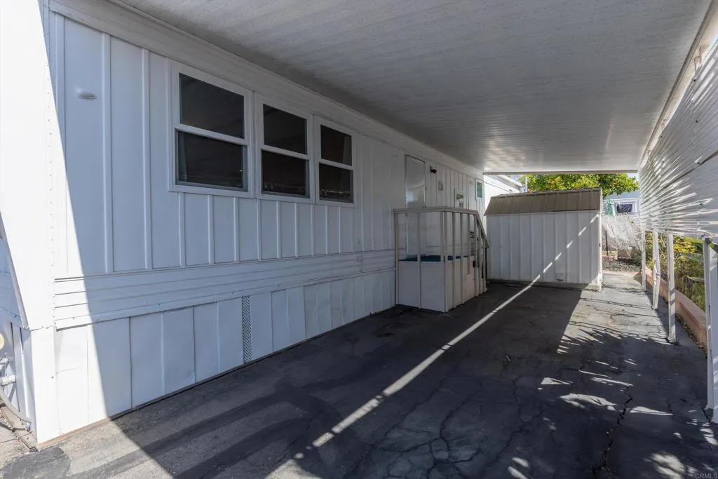 https://cdn.realtyfeed.com/cdn/127/306708846/1e867c0ee97c421a7b17c92c88048354.webp