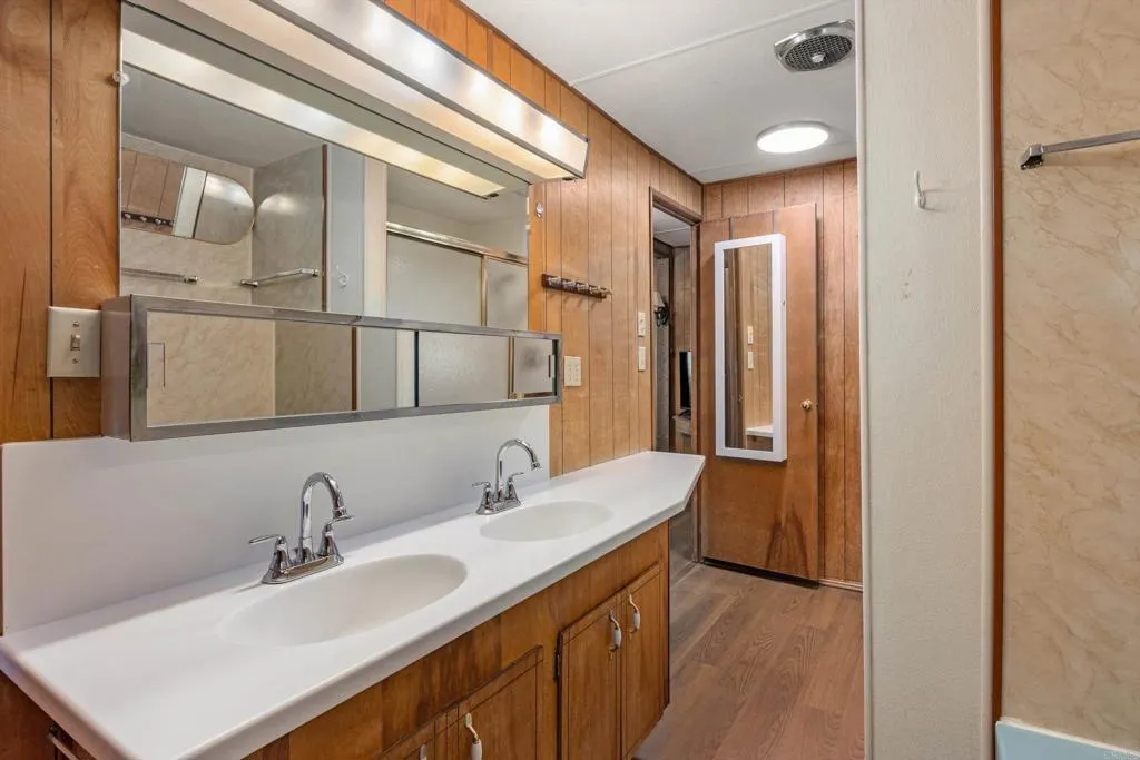 https://cdn.realtyfeed.com/cdn/127/306708846/391ac703e463427889fb355efbcd5664.webp