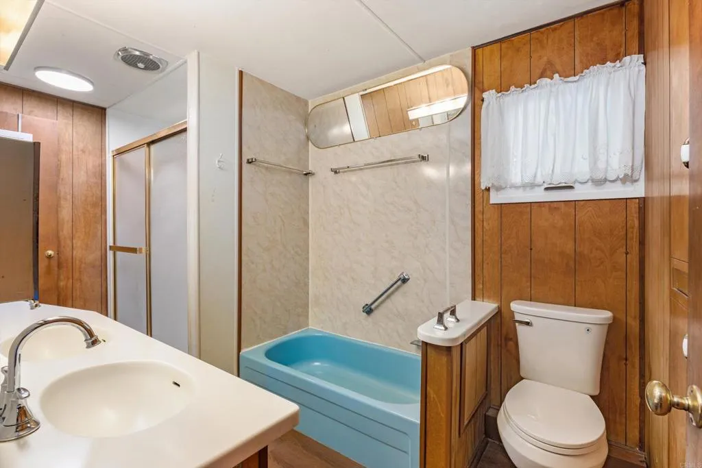 https://cdn.realtyfeed.com/cdn/127/306708846/8d37ce1803a0ae403afd2e8c3cab4c8d.webp