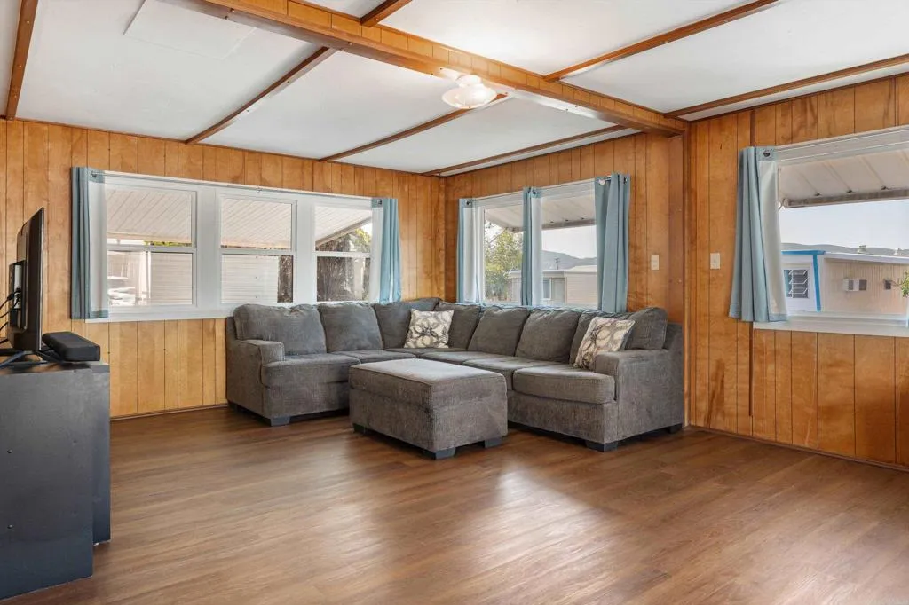 https://cdn.realtyfeed.com/cdn/127/306708846/d61dd2853a5657973ce7bce317c69bb5.webp